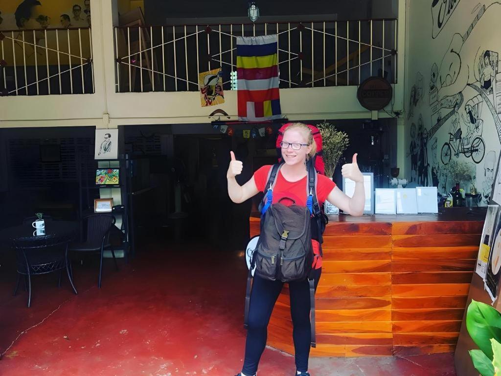 Oldie And Sleepy Hostel Udon Thani Exteriör bild